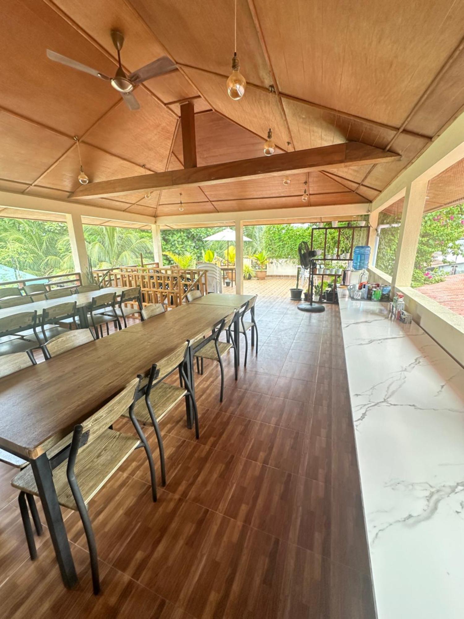 Hudhuvelimaldives Hotel Omadhoo Kültér fotó