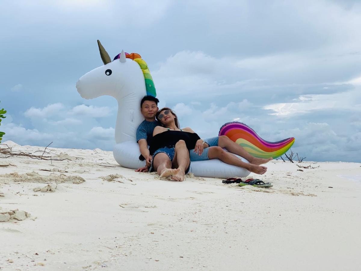 Hudhuvelimaldives Hotel Omadhoo Kültér fotó